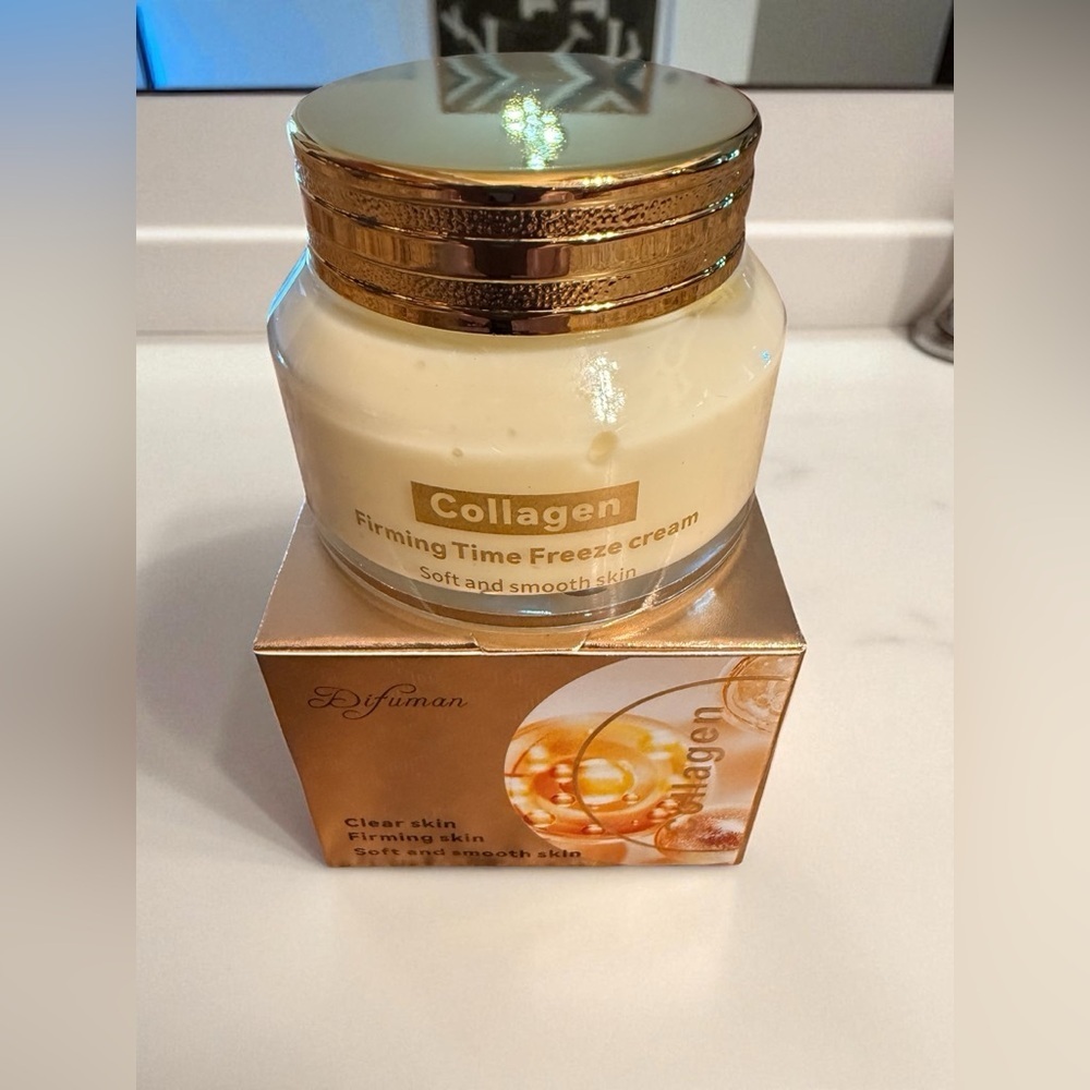 Collagen Firming Time Freeze Cream Firming & Moisturizing 2 jars (get one free)